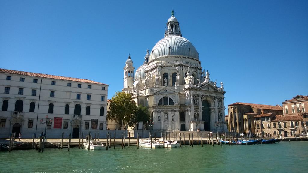 In Venice Back To San Marco Tourist Apartment Exterior photo