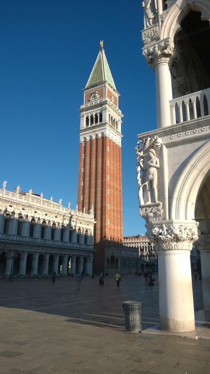 In Venice Back To San Marco Tourist Apartment Exterior photo