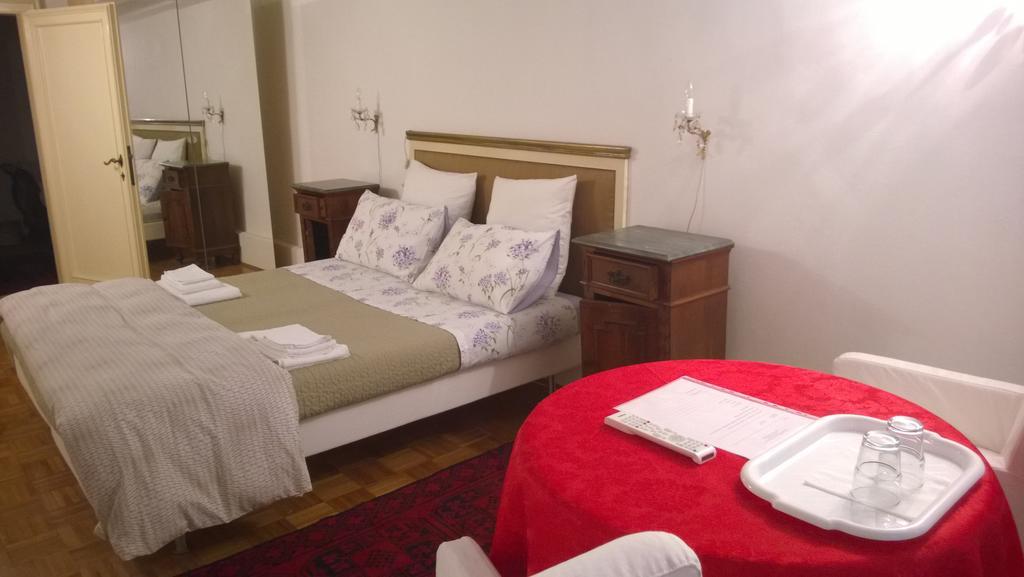 In Venice Back To San Marco Tourist Apartment Room photo